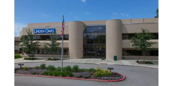 Linden Oaks Hospital